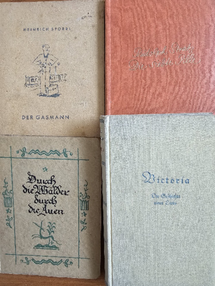 Saksa keelsed vanaaegsed raamatud