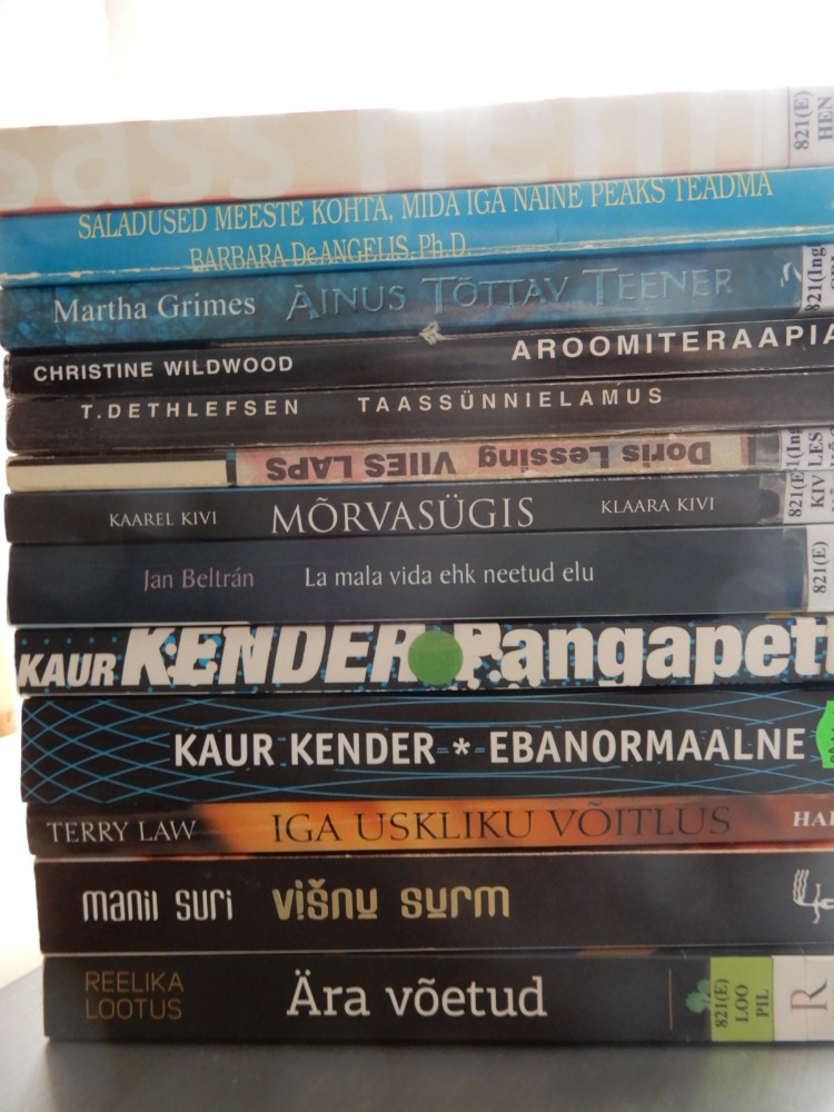 13 erinevat raamatut