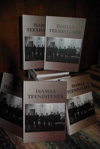 Isamaa teenistuses