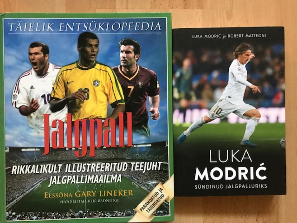 Jalgpall, 2 raamatut