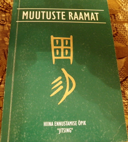 Jitsing : Muutuste Raamat. Hiina ennustamise õpik