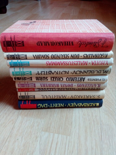 Üheksa raamatut sarjast " XX Sajandi raamat".