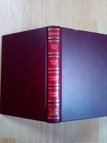 Kirjavaliot. Neljä lyhennettyä menestysteosta