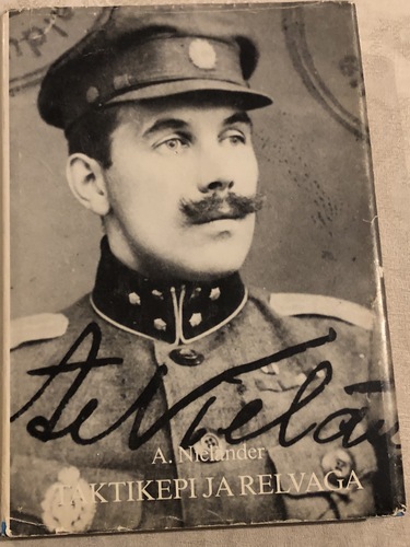 Taktikepi ja relvaga