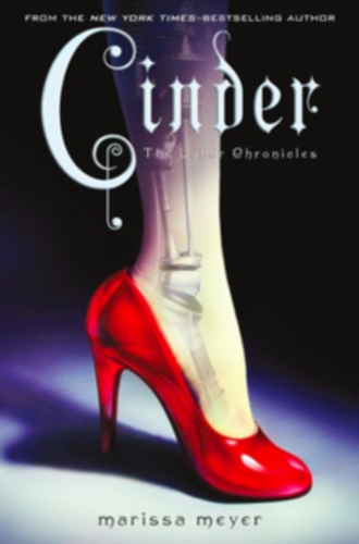 Cinder (The Lunar Chronicles #1)