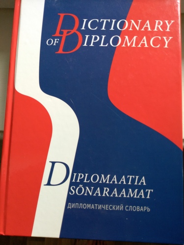 Inglise-eesti-vene diplomaatia sõnaraamat