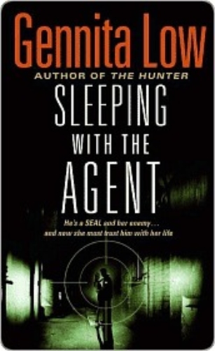 Sleeping With the Agent. (Crossfire #3)