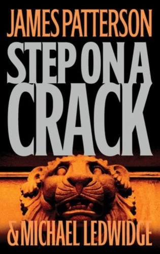 Step on a Crack (Michael Bennett #1)