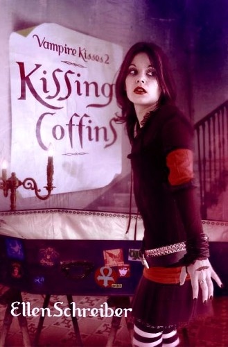 Kissing Coffins (Vampire Kisses #2)