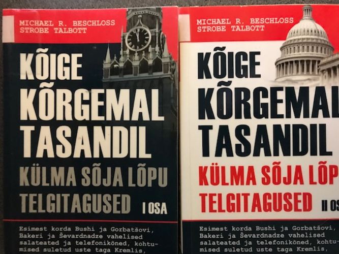 Kõige kõrgemal tasandil, I-II osa