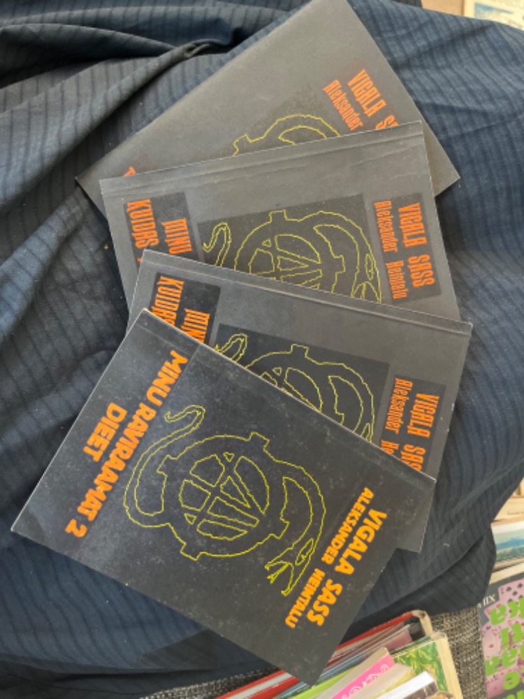 Vigala Sassi raviraamatud 1 ja 2, Taevakehade mõju tervisele ja Raviraamat 2 Dieet