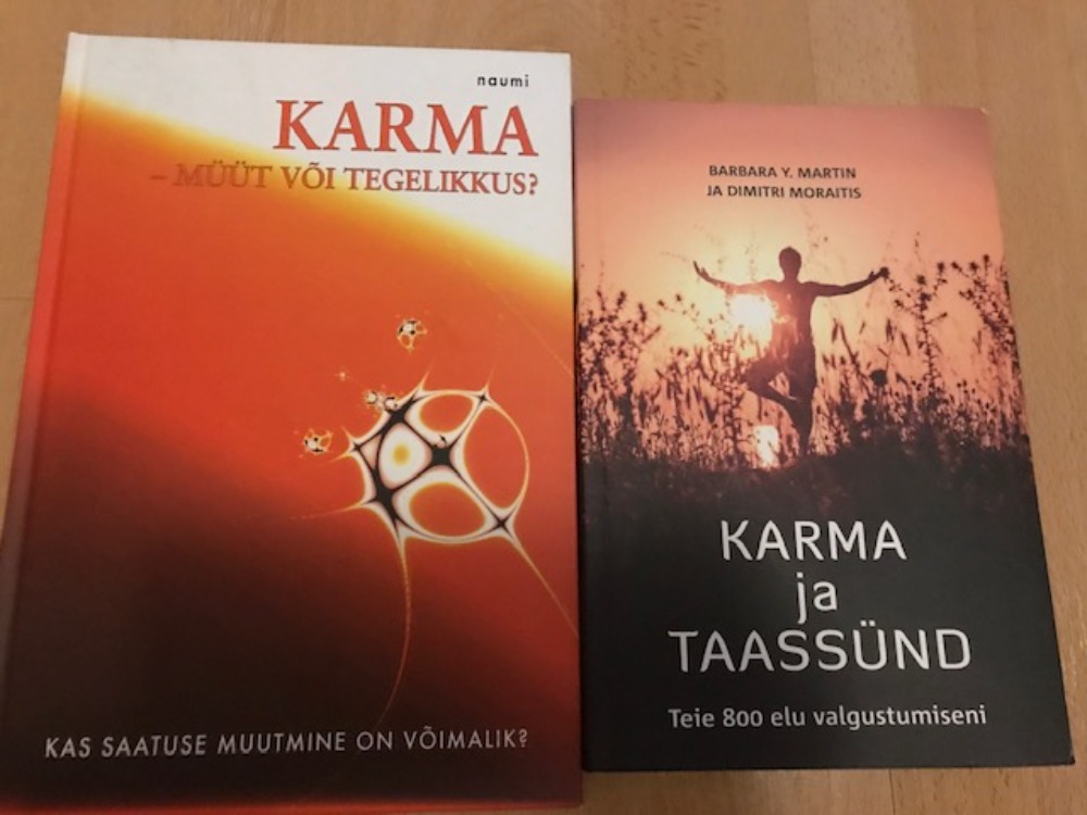 Karma, 2 raamatut